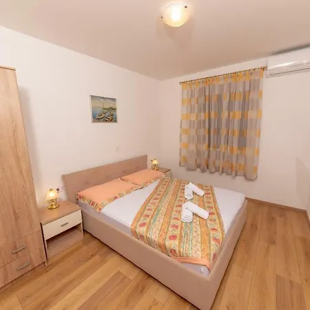 Appartement Hibiskus Bol